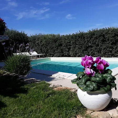 Bianca Villa